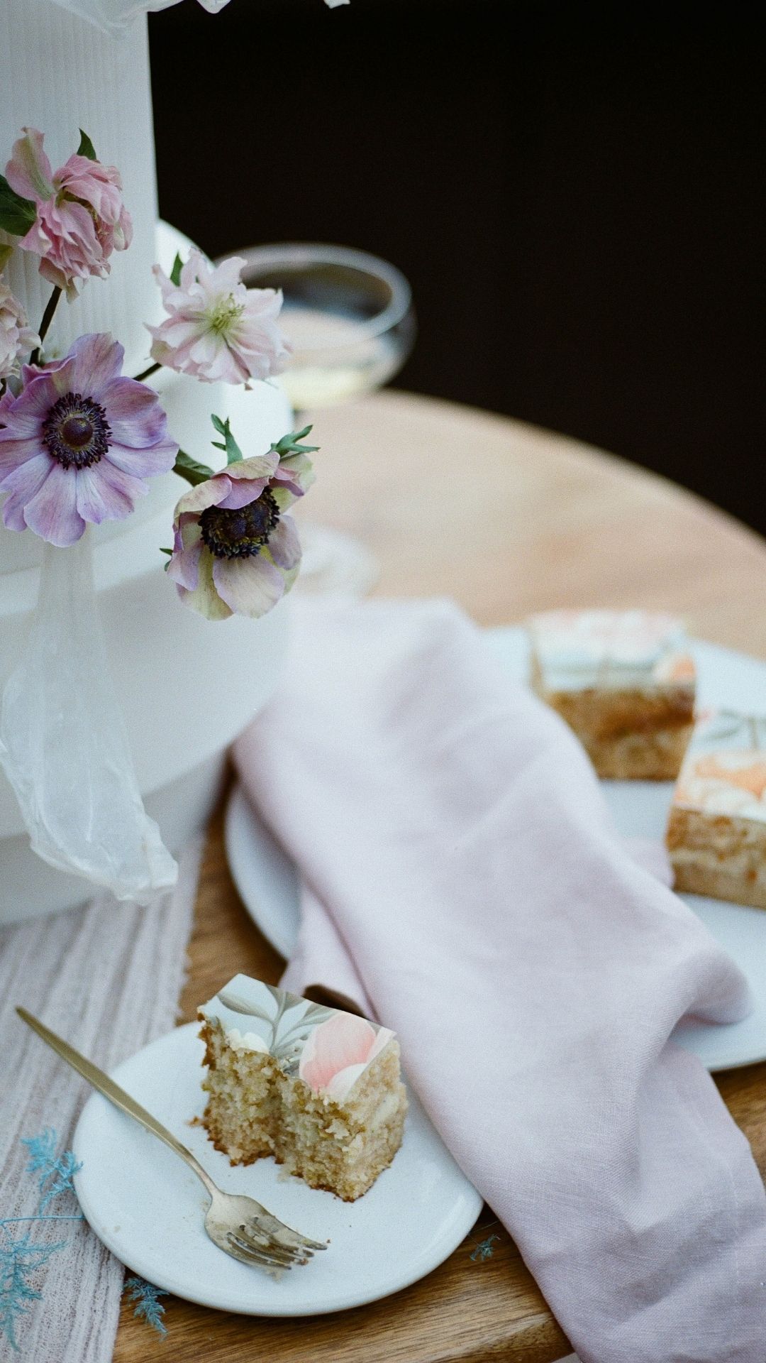 Wedding cake FLAVOURS - Portugal (POETRY FOOD)